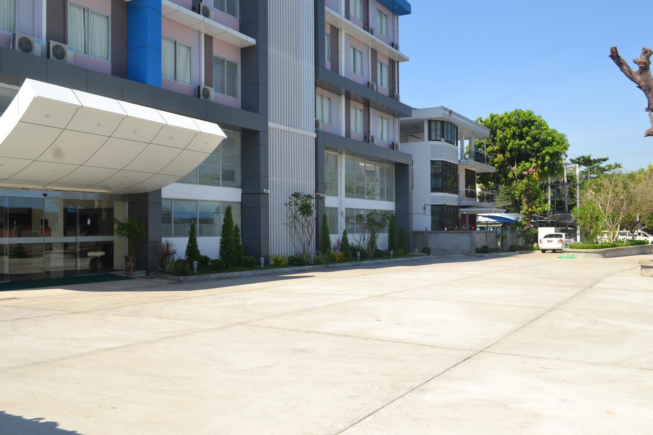Hotel Broadway Yangon Exterior foto